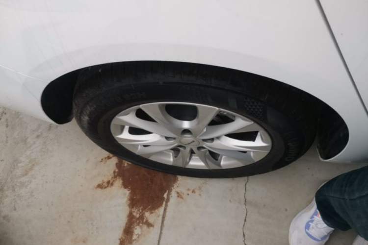 Used Roewe i5 2026 Model 1.5L CVT Luxury Version Right Rear Wheel Hub