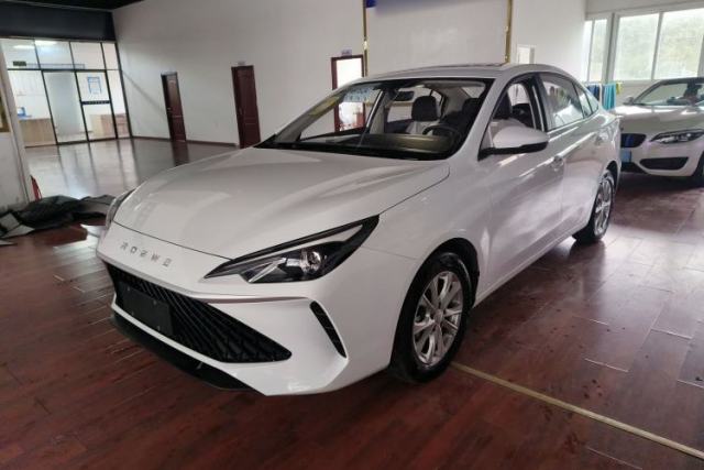 Used Roewe i5 2026 Model 1.5L CVT Luxury Version