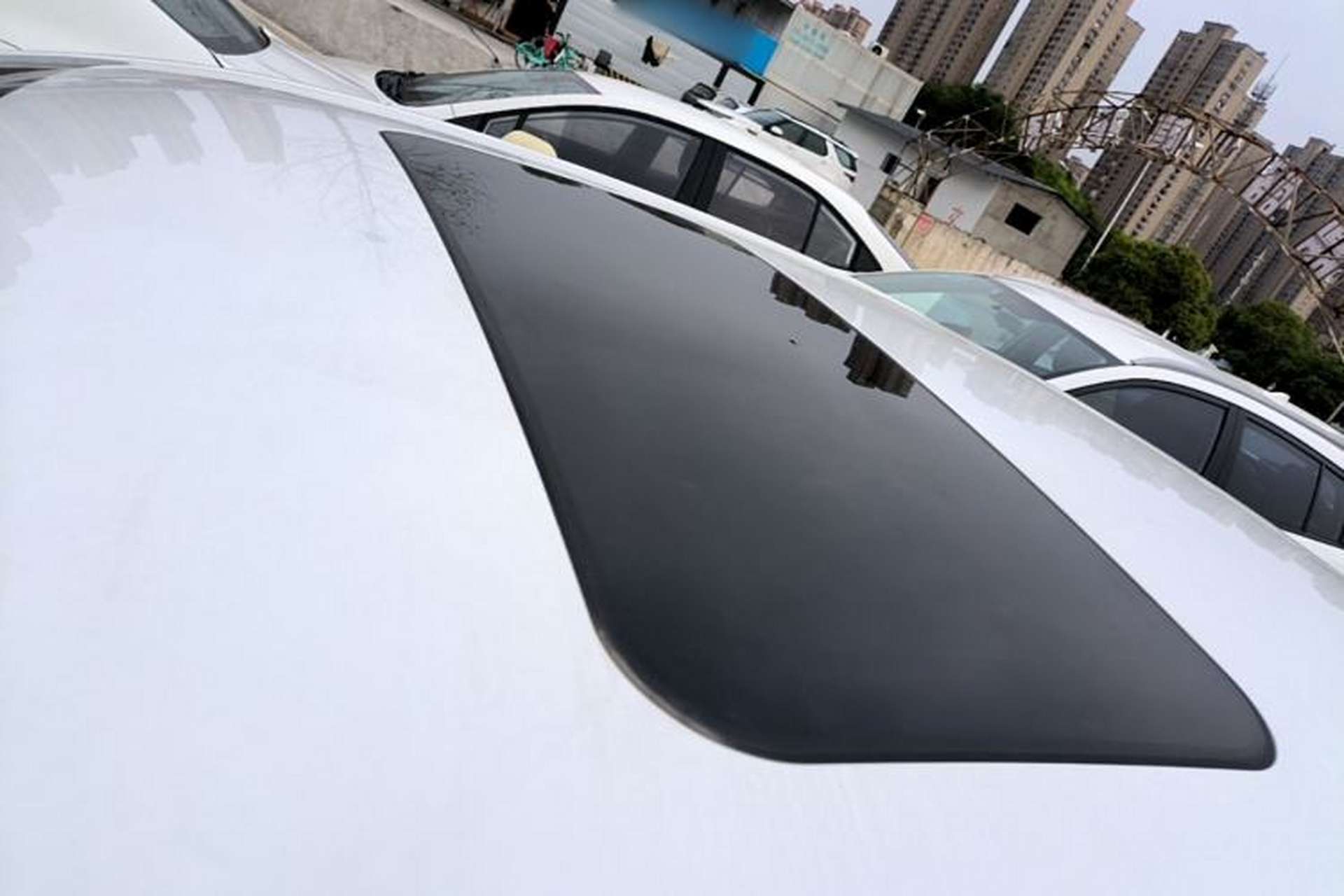 Used Roewe i5 2026 Model 1.5L CVT Luxury Version Roof