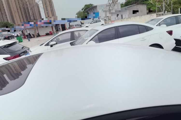 Used Roewe i5 2026 Model 1.5L CVT Luxury Version Roof
