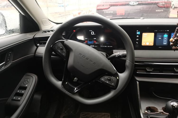 Used Roewe i5 2026 Model 1.5L Manual Comfort Version Steering Wheel