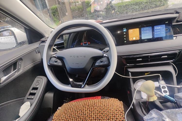 Used Roewe i5 2026 Model 1.5L Manual Comfort Version Steering Wheel