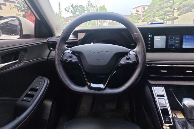 Used Roewe i5 2026 Model 1.5L CVT Luxury Version Steering Wheel
