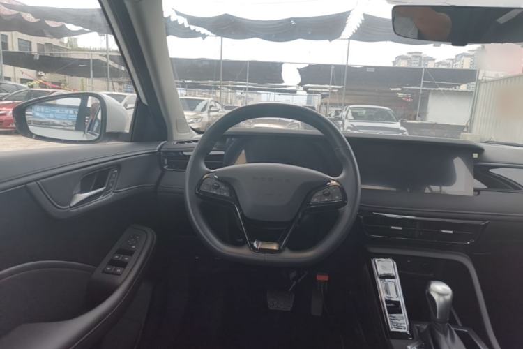 Used Roewe i5 2026 Model 1.5L CVT Luxury Version Steering Wheel