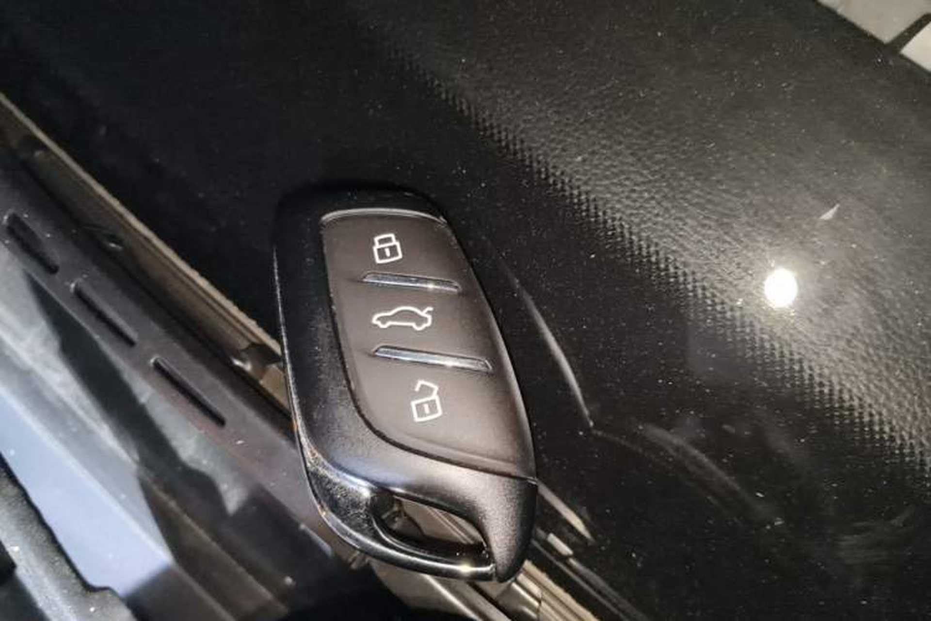 Used Roewe i5 2026 Model 1.5L Manual Comfort Version Vehicle Key