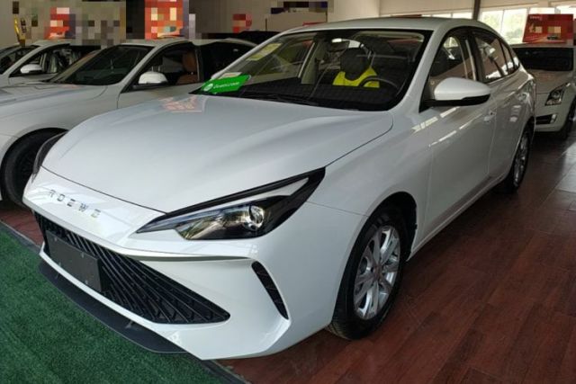 Used Roewe i5 2026 Model 1.5L CVT Luxury Version