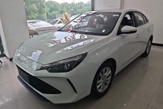 Used Roewe i5 2026 Model 1.5L CVT Luxury Version