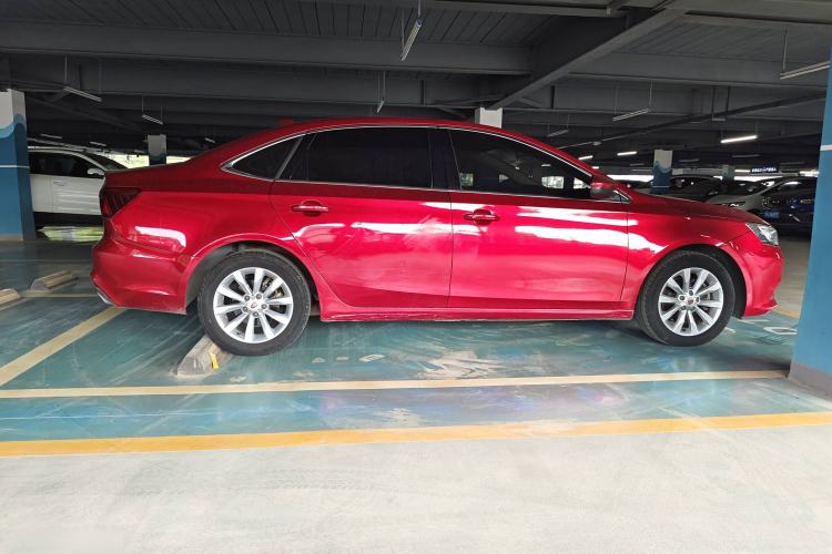 Used Roewe i6 2017 20T Automatic Internet Smart Edition Exterior 2