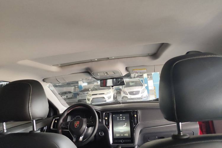 Used Roewe i6 2017 20T Automatic Internet Smart Edition Headliner