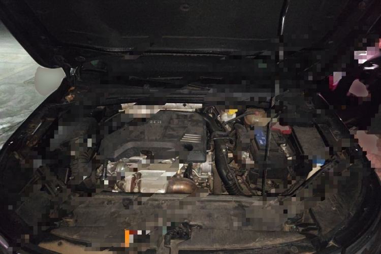 Used Roewe i6 2017 20T Automatic Internet ZhiZun Edition Engine Bay