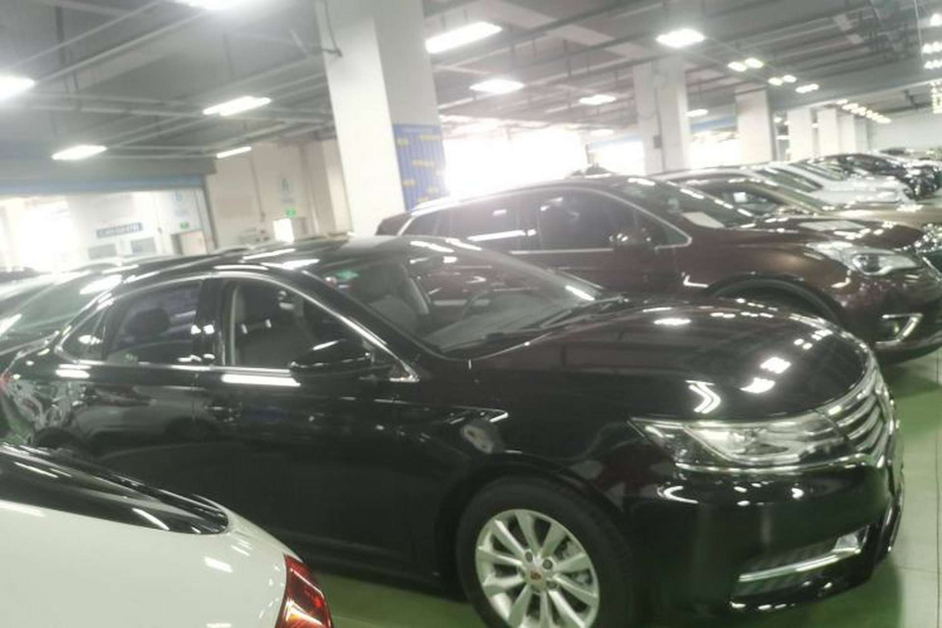 Used Roewe i6 2017 20T Manual Luxury Edition Exterior 2