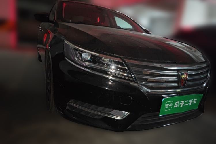 Used Roewe i6 2017 20T Automatic Internet ZhiZun Edition Front Right 45 Deg