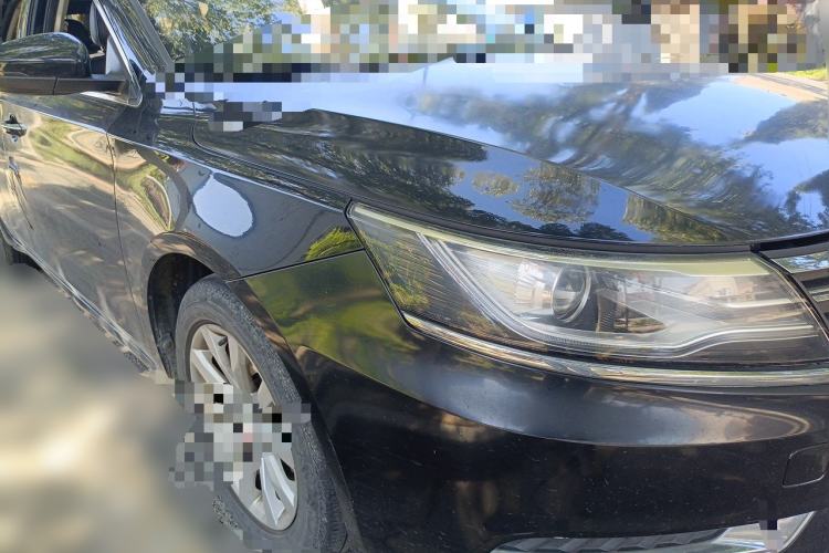 Used Roewe i6 2017 20T Automatic Flagship Edition Front Right 45 Deg