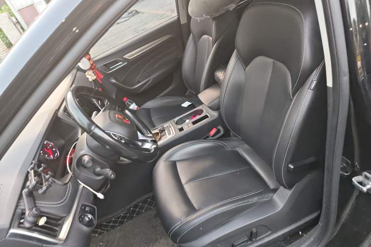 Used Roewe i6 2017 20T Automatic Internet Smart Edition Left Front Seat