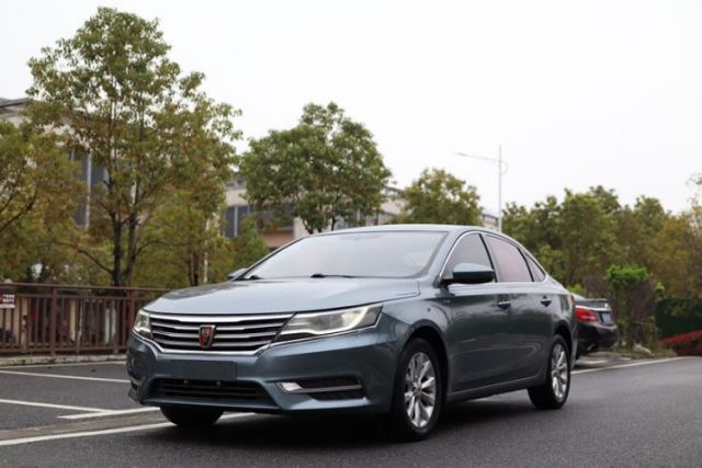 Used Roewe i6 2017 20T Automatic Internet Smart Edition