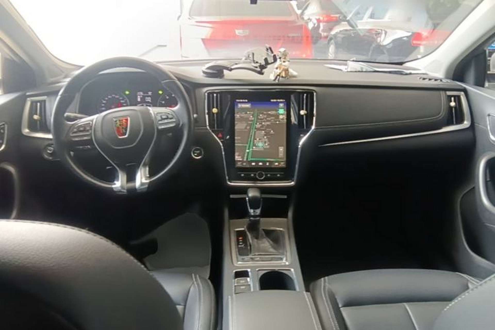 Used Roewe i6 2017 20T Automatic Internet Smart Edition Center Console