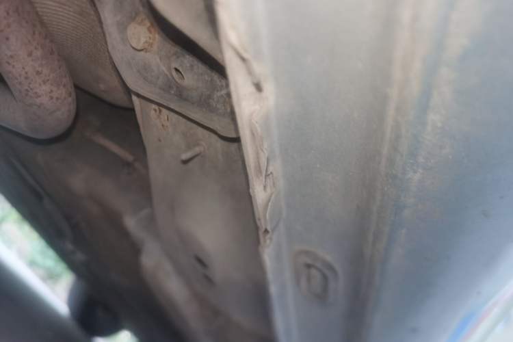 Used Roewe i6 2017 20T Automatic Internet Smart Edition Chassis Rear Right