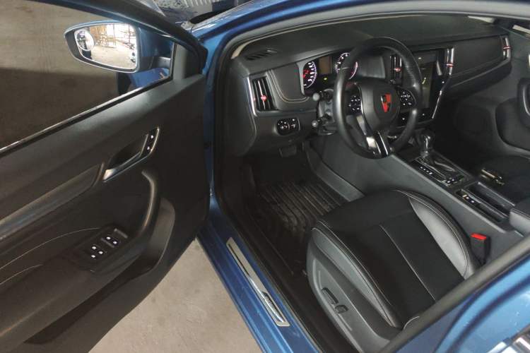 Used Roewe i6 2017 20T Automatic Internet Smart Edition Driver Seat