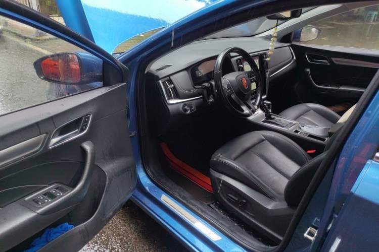 Used Roewe i6 2017 20T Automatic Internet ZhiZun Edition Driver Seat