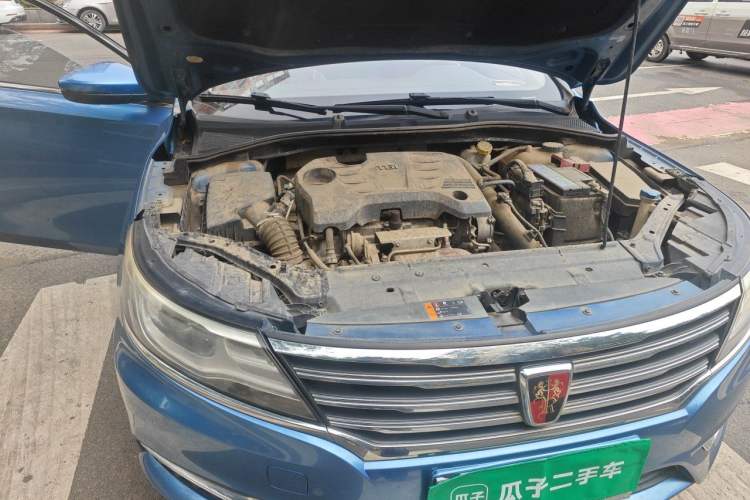 Used Roewe i6 2017 20T Automatic Internet ZhiZun Edition Engine Bay Right