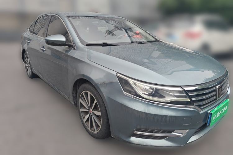 Used Roewe i6 2017 20T Automatic Internet ZhiZun Edition Front Right 45 Deg