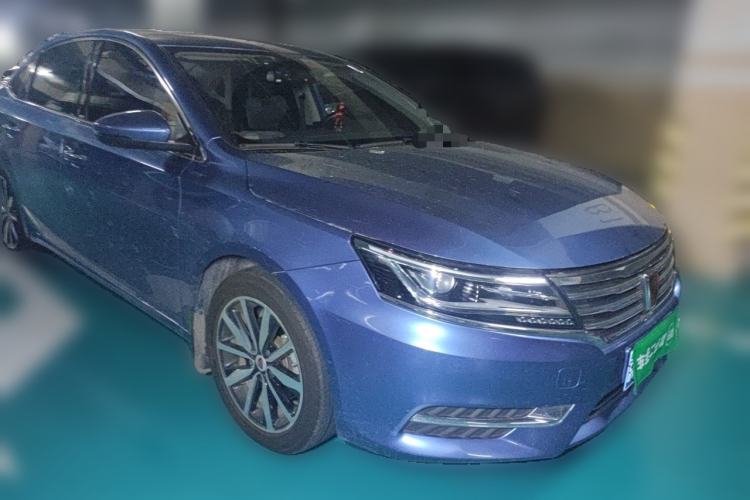 Used Roewe i6 2017 20T Automatic Internet ZhiZun Edition Front Right 45 Deg