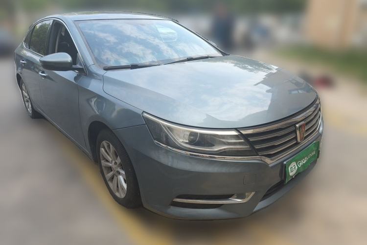 Used Roewe i6 2017 20T Automatic Flagship Edition Front Right 45 Deg