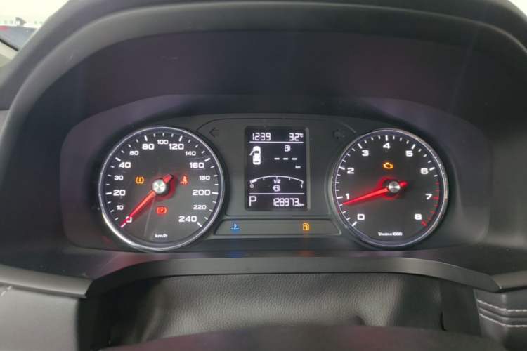 Used Roewe i6 2017 20T Automatic Flagship Edition Instrument Cluster