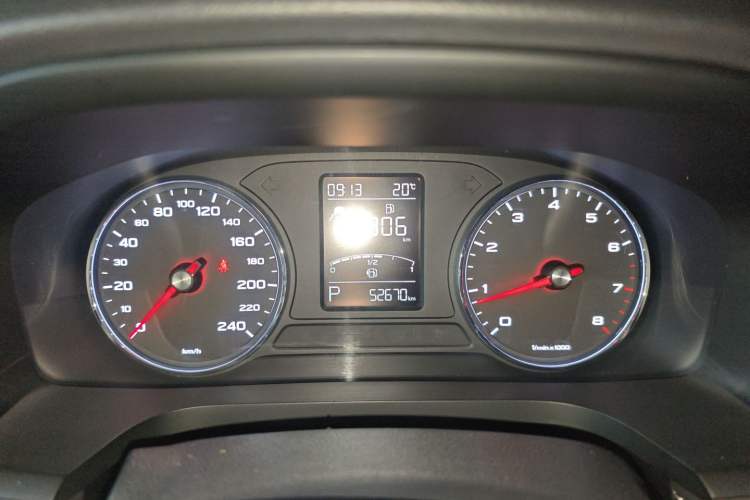 Used Roewe i6 2017 20T Automatic Internet Smart Edition Instrument Cluster