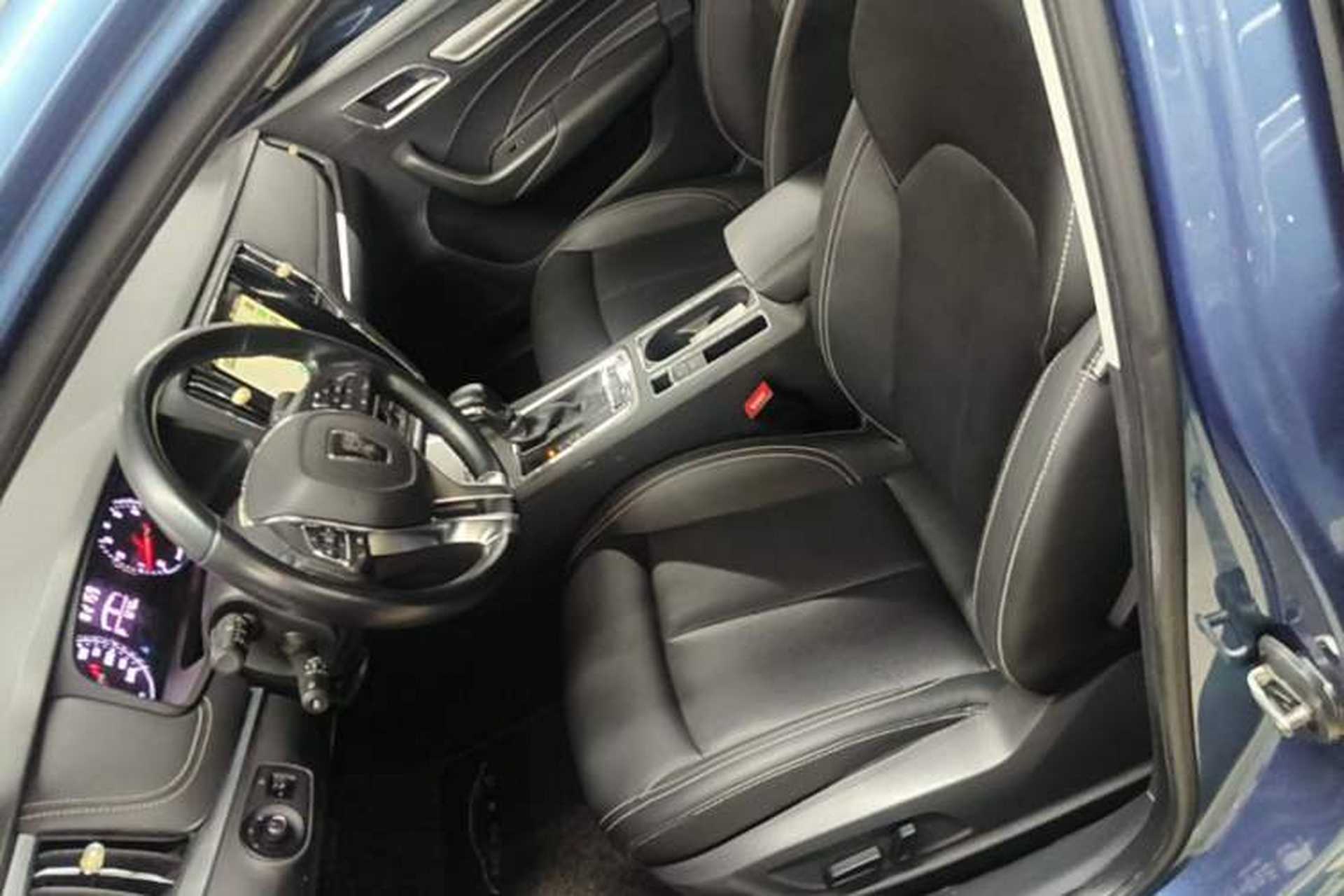 Used Roewe i6 2017 20T Automatic Internet Smart Edition Left Front Seat