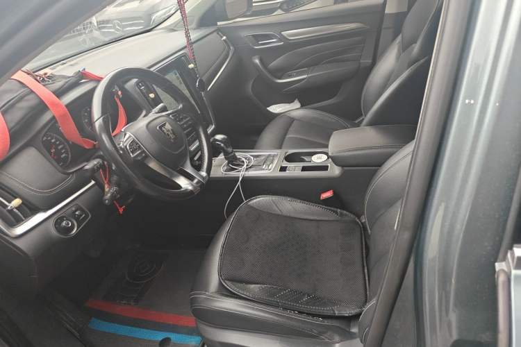 Used Roewe i6 2017 20T Automatic Internet ZhiZun Edition Left Front Seat