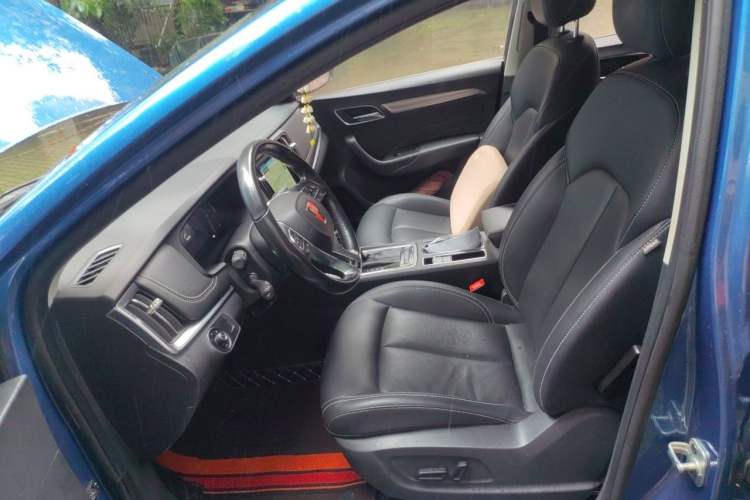 Used Roewe i6 2017 20T Automatic Internet ZhiZun Edition Left Front Seat