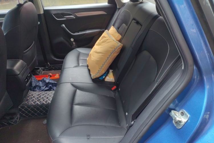 Used Roewe i6 2017 20T Automatic Internet ZhiZun Edition Left Rear Seat