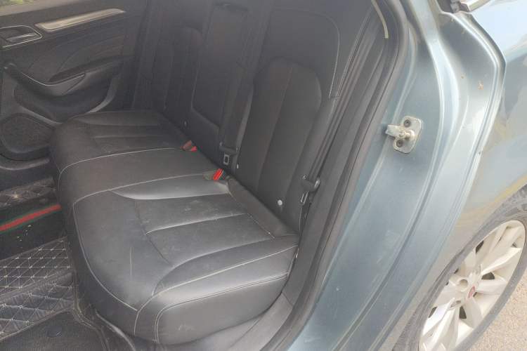 Used Roewe i6 2017 20T Automatic Flagship Edition Left Rear Seat
