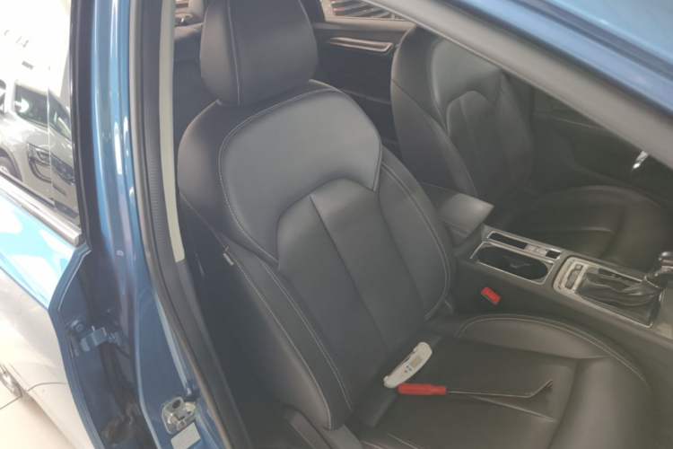 Used Roewe i6 2017 20T Automatic Flagship Edition Right Front Seat