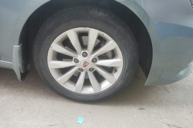 Used Roewe i6 2017 20T Automatic Internet Smart Edition Right Front Wheel Hub