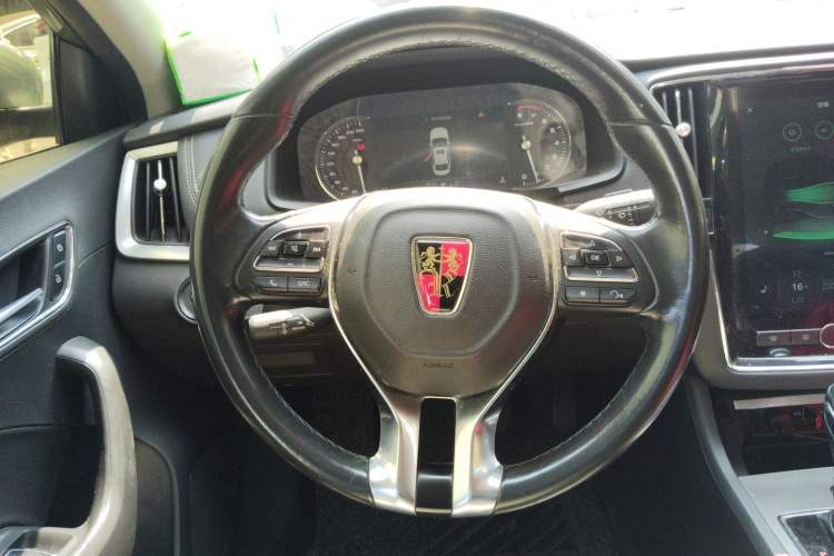 Used Roewe i6 2017 20T Automatic Internet ZhiZun Edition Steering Wheel