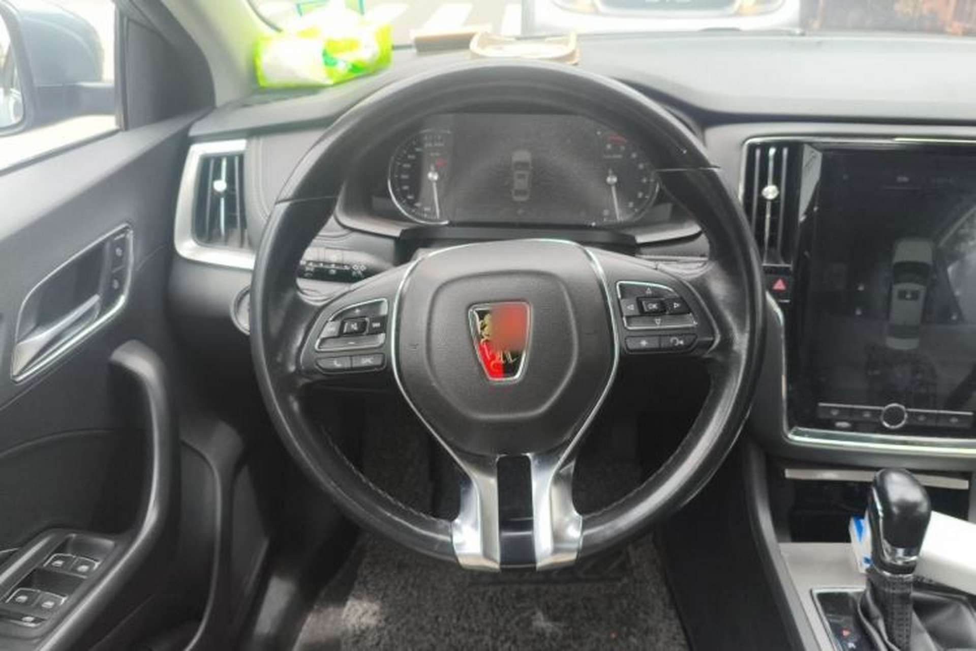 Used Roewe i6 2017 20T Automatic Internet ZhiZun Edition Steering Wheel