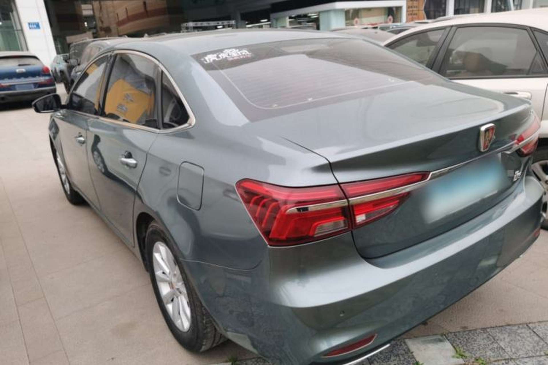 Used Roewe i6 2017 20T Automatic Flagship Edition Exterior 3
