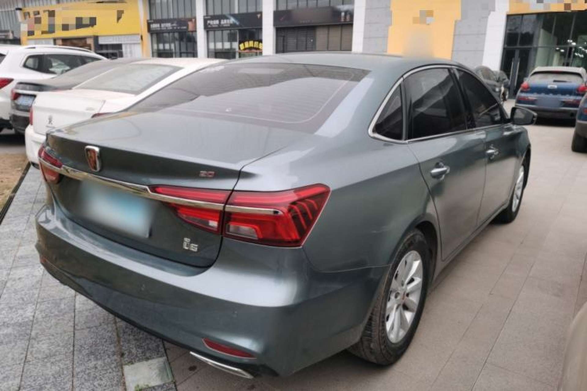 Used Roewe i6 2017 20T Automatic Flagship Edition Exterior 5