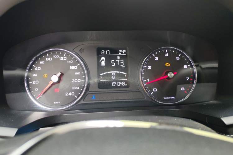 Used Roewe i6 2017 20T Manual Luxury Edition Instrument Cluster