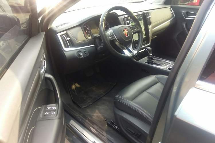 Used Roewe i6 2017 20T Automatic Internet Smart Edition Driver Seat