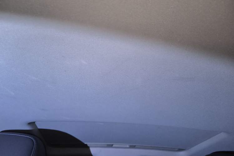 Used Roewe i6 2017 20T Automatic Flagship Edition Headliner