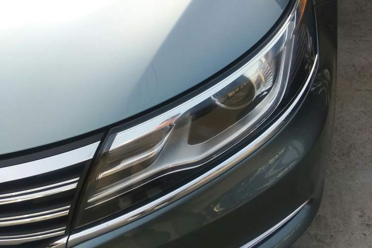 Used Roewe i6 2017 20T Automatic Internet Smart Edition Left Front Headlight