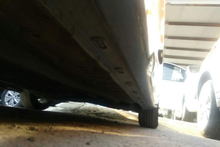 Used Roewe i6 2017 20T Automatic Internet Smart Edition Left Side Sill