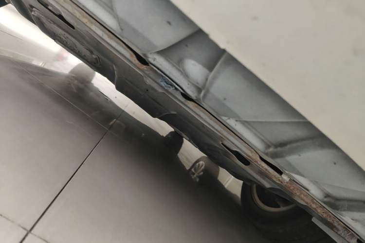 Used Roewe i6 2017 20T Automatic Flagship Edition Chassis Rear Right