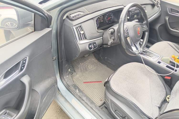 Used Roewe i6 2017 20T Automatic Internet Smart Edition Driver Seat