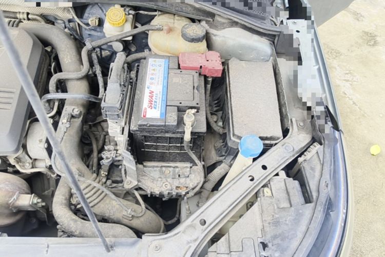 Used Roewe i6 2017 20T Automatic Internet Smart Edition Engine Bay Left