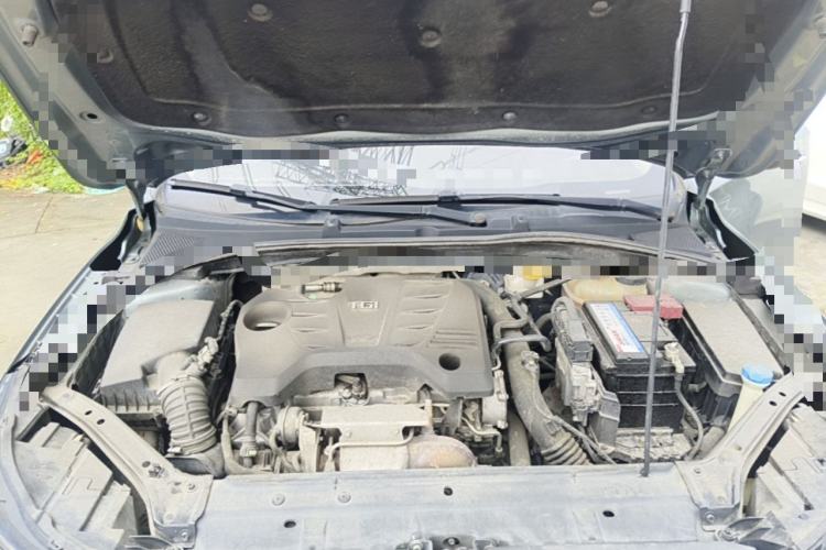 Used Roewe i6 2017 20T Automatic Internet Smart Edition Engine Bay