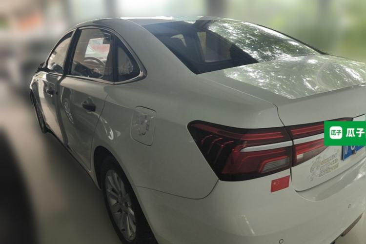 Used Roewe i6 2017 20T Automatic Flagship Edition Rear Left 45 Deg